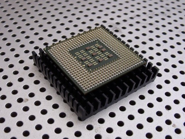 Micro-Chip_640x480