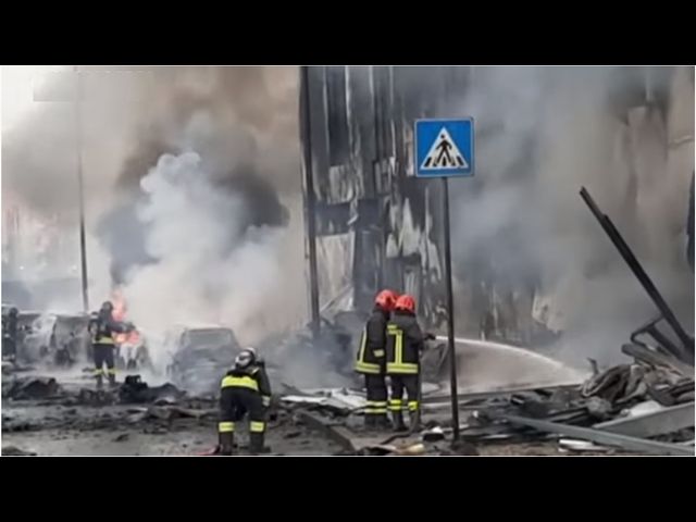 اٹلی میں مسافر طیارہ کو حادثہ، 8 افراد ہلاک