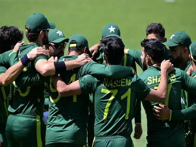 Pak beat bangladesh by 5 wickets and reached in semi final of t-20 world cup Photo Twitter 1200x675