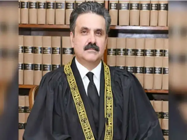 Justic Yahya Afridi Supreme Court judge Photo Jang News 640x480