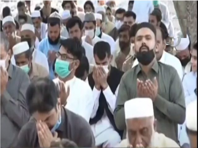 Eid-ul-adha Namaz in Peshawar photo File 640x480