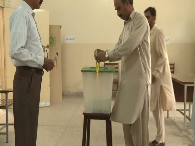 Election_in_Pakistan_640x480