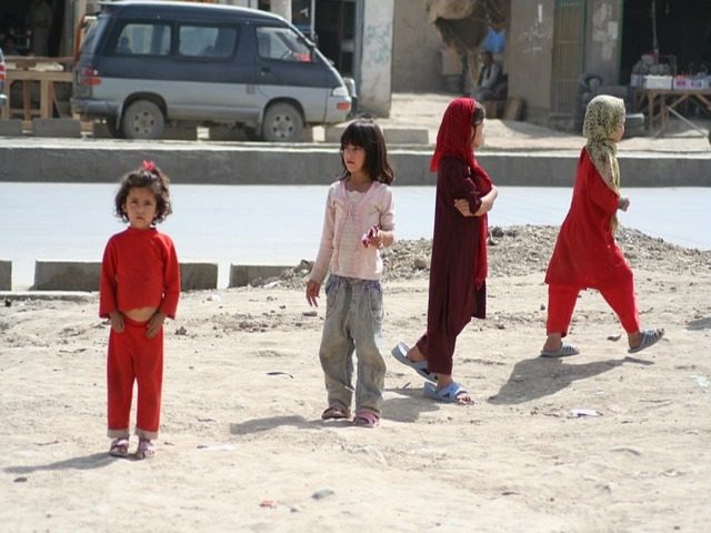 afghan-girls-640_640x480